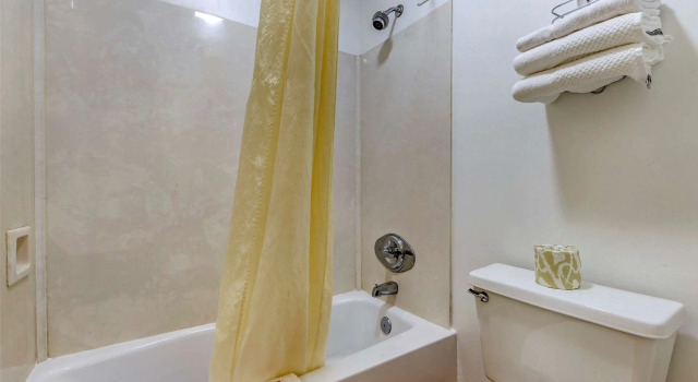 Четырёхместный люкс Econo Lodge Inn & Suites Lugoff