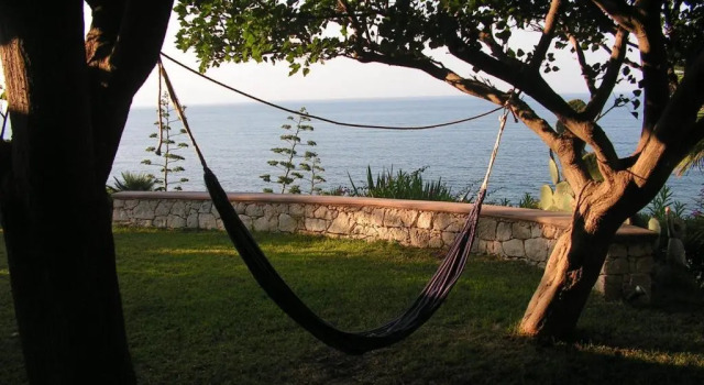 Коттедж Appartamento In Villa Al Mare - Baia di Arcile