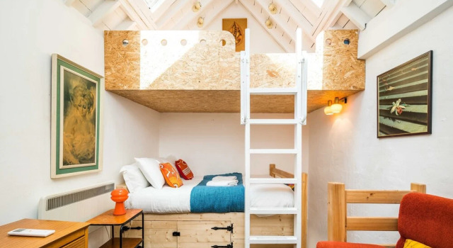 Cute House IN Soho - Full AC, Quiet and Unique