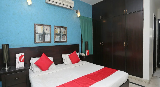 OYO 15401 Hotel Surana palace, Забронировать Отель Отели штата Махараштры 3 звезды, 3*