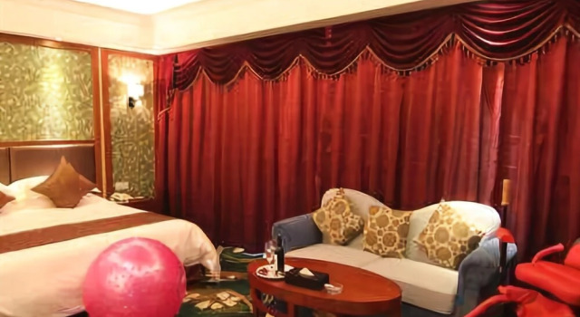 Siji Guanghua Hotel