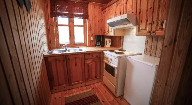 Четырёхместный номер Standard c 1 комнатой с балконом Vesterland Feriepark Cabins & Apartments