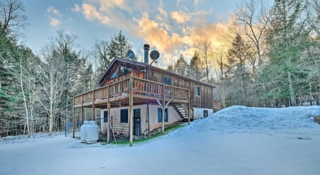 Jewett Cabin w/ Viewing Deck - 10 Mins to Skiing!, Book Feriehus Jewett New York State