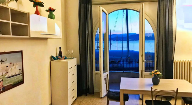Апартаменты с видом на море Casa Bello