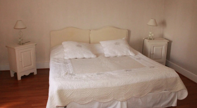 Maison Bourgeoise, Rezervovat Hotel Hotely v Morvan s parkováním, Parkování