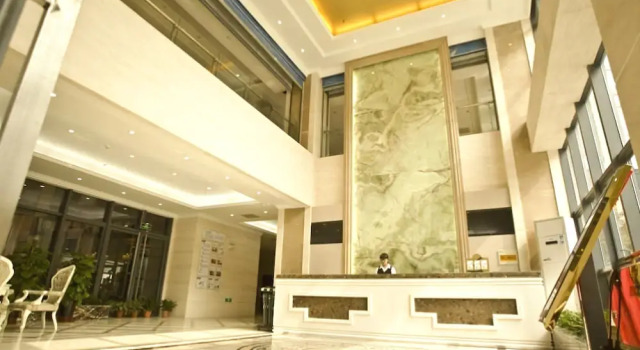 GreenTree Inn YangZhou Jiangyang(E)Road Zhongxin Building Business Hot, Prenota Hotel Yangzhou Jiangsu