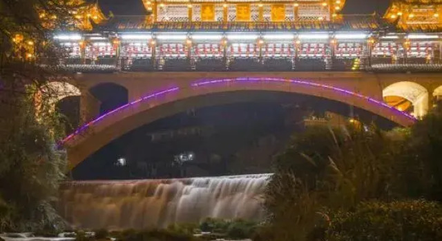 Tuwang Palace Waterfall Inn
