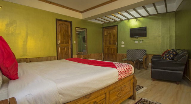 OYO 23409 Lama Dhim, Prenota Hotel Kalimpong West Bengal