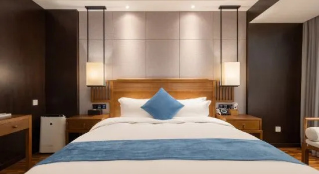 Семейный люкс Floral Hotel · Tongli Lanyuan Hotel