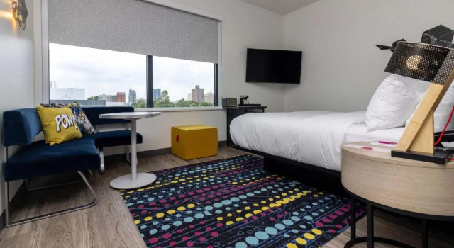 Номер Standard Aloft by Marriott St. Louis Cortex