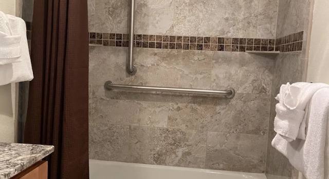 Номер Standard c 1 комнатой с балконом Park Regency