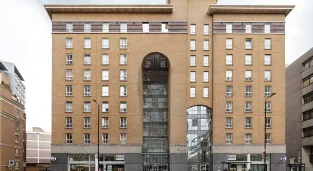 Modern 2 Bed 1.5bath Near Spitafields & Shoreditch, Забронировать Отель Лондон Большой Лондон, рядом с Roman Wall