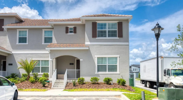 Elegant home with themed bedrooms near Disney, Rezerwuj Hotel Kissimmee Kissimmee