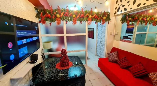 Апартаменты The Red Keep Condotel Tagaytay with Balcony and 55in 4k Netflix TV