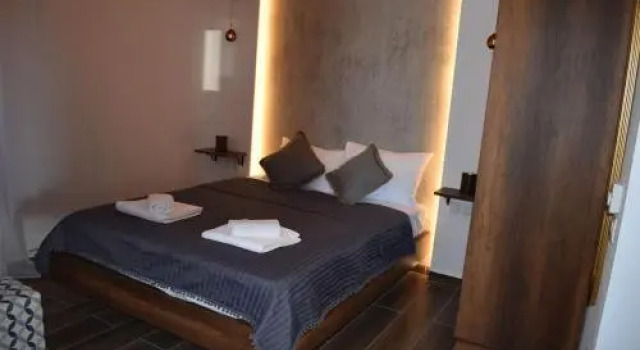 Aparthotel 2 stars Nea Roda, Book Hotel  