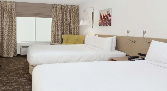 Четырёхместный номер Standard Hilton Garden Inn Montgomery - EastChase