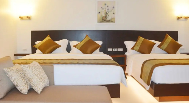 Camera Deluxe Commander Suites de Boracay