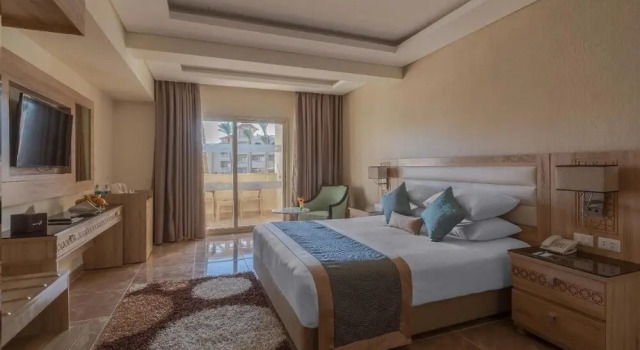 Albatros Aqua Blue Azrak VIP Package, Prenota Hotel Hurghada Mar Rosso