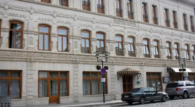 Hotel Empire, Rezervovat Hotel Hotely v Imereti s parkováním, Parkování