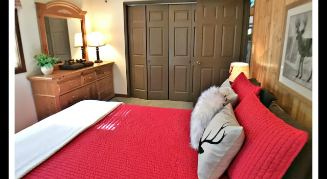 Shaconage 2 Bedrooms 1.5 Bathroom Cabin