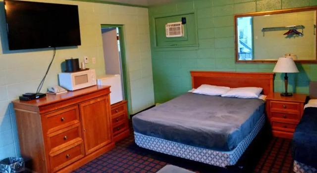 Семейный номер Standard Chalet Inn Motel