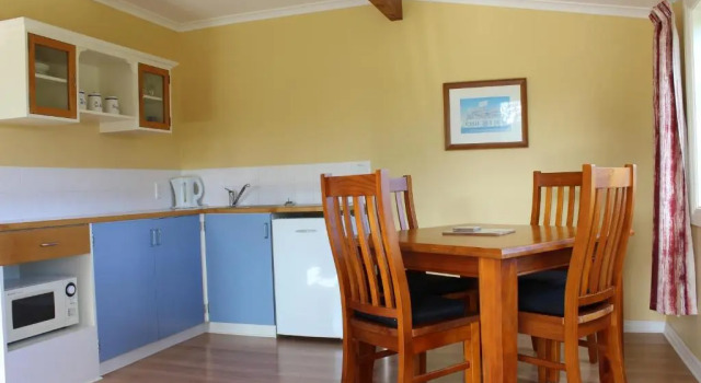 Коттедж c 1 комнатой с видом на горы Blue Thistle Cottages