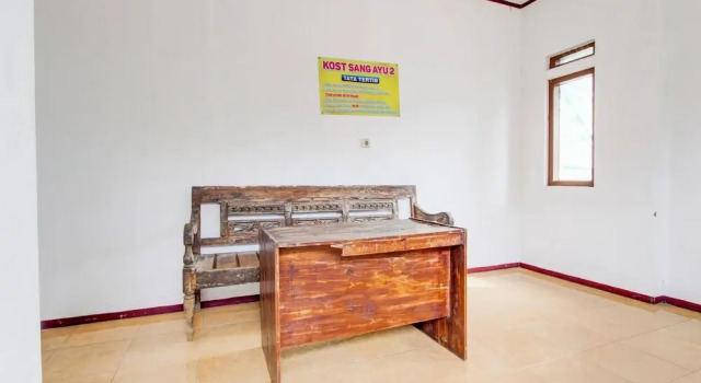 Hotel O Purwokerto Near Alun Alun Purwokerto Formerly Guest House Rania, Prenota Affittacamere Hotel a Purwokerto con parcheggio, Parcheggio
