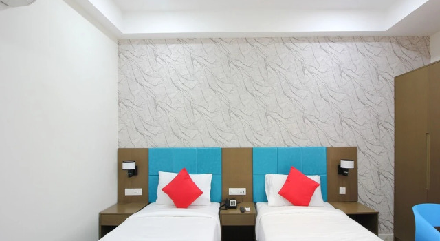 Sri Rama Excellency By OYO Rooms, Rezerwuj Hotel Hajdarabad 
