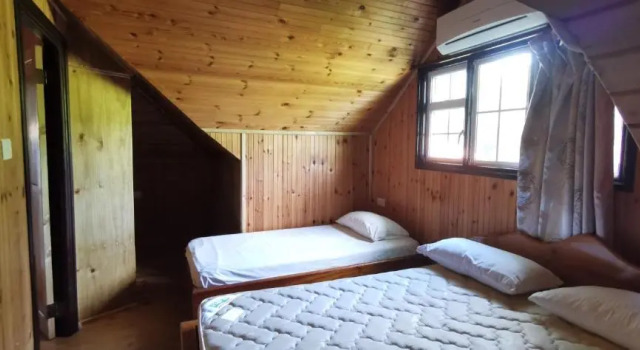 CHEZ MARVA Grande Villa Corossol 3 à 12 personnes, Rezervovat Vila Chaty v La Digue, Chalupa