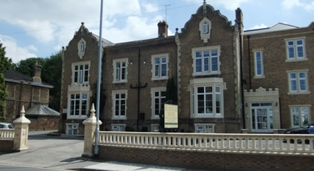 Номер Standard Blorenge House