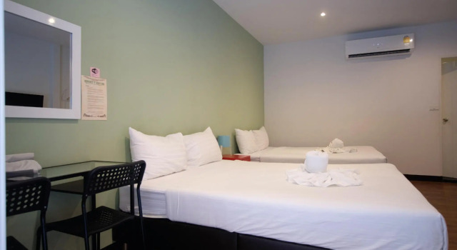 Четырёхместный номер Standard Resort V - MRT Huai Khwang