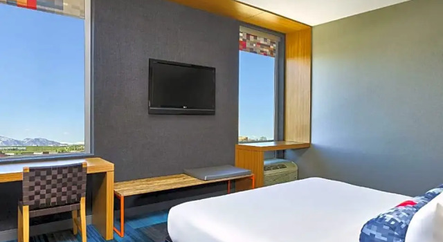 Двухместный люкс Aloft by Marriott Broomfield Denver