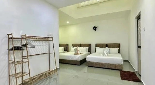 Люкс Mount Austin Landed Homestay 16pax Karaoke Bathtub BBQ by Stayrene