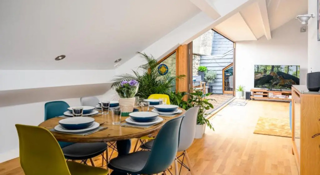 Апартаменты Deluxe Kensington Heights