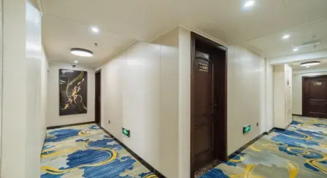 Fengji Hotel (Nanjing Jiangning University Town), Book Hotel Hotels in Jiangning with Parking, Parking