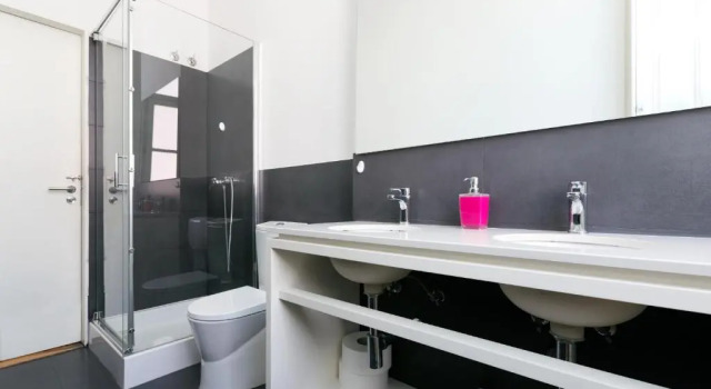 Кровать в общем номере Best Guest Porto Hostel