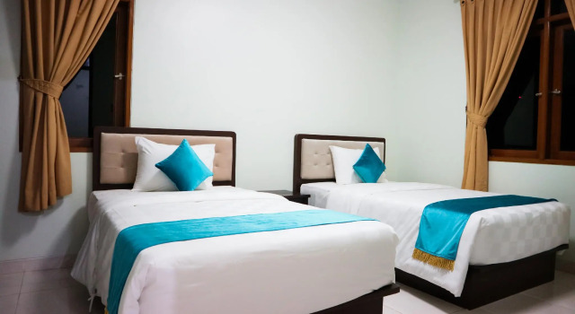 GDW Hotel & Cottage, Book Hotel Sukaraja West Java