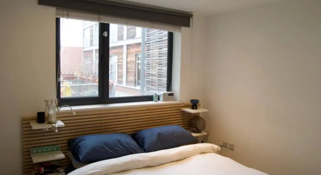 Light and Airy Dalston Living In Convenient Location