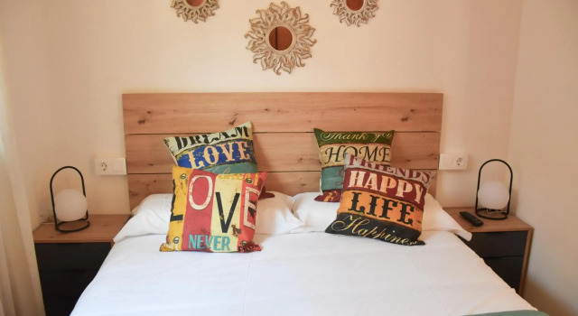 Apartament Mufló Apartamento encantador con vistas espectaculares a la X de Grandvalira, Забронировать Апартаменты/квартира Отели Грандвалира с парковкой, Парковка