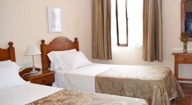Pazo Revel Hotel & Resort, Prenota Resort  