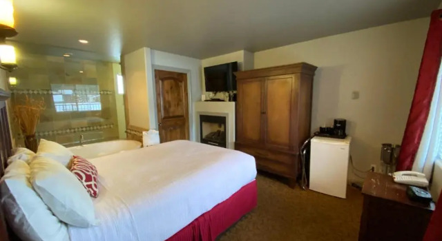 Secrets Inn Lake Tahoe, Забронировать Отель Саут-Лейк-Тахо South Lake Tahoe Area, рядом с Гондольный подъемник