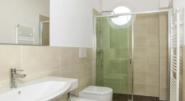 Полулюкс Hotel Houston Suites