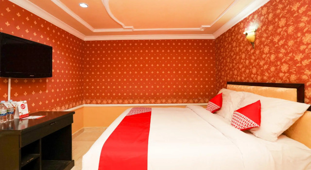 Camera Standard Hotel Istana Permata Dinoyo