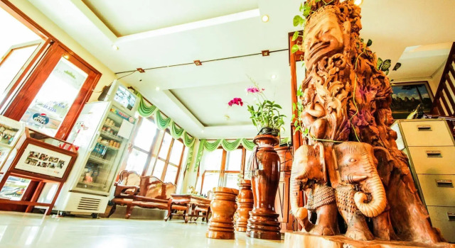 Siem Reap Riverside Hotel, Boek Hotel Hotels in Siem Reap met parkeren, Parkeren
