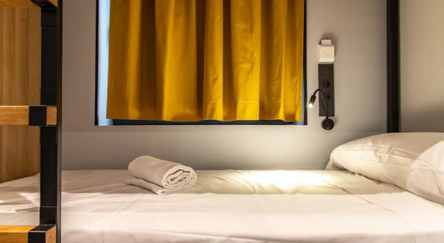 Шестиместный номер Private Petit Hostel La Latina
