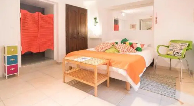 H20, Rezervovat Hotel Hotely v Corbières s bazénem, Bazén