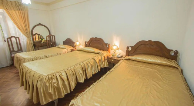 Трёхместный номер Standard Hostal España