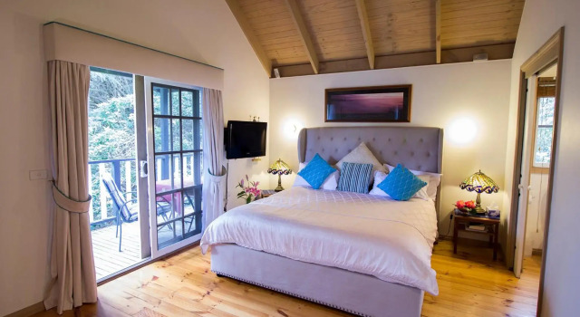 Olinda Country Cottages, Rezerwuj Hotel Hotele w Dandenong Ranges z parkingiem, Parking