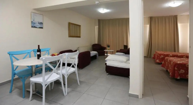 Апартаменты c 1 комнатой с балконом и с красивым видом из окна Sunquest Gardens Holiday Resort