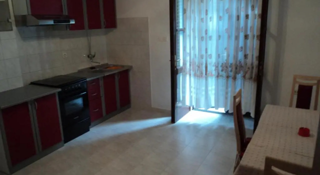 Apartments Lička 25, Book Apartment Cheap Hotels in Croatian Islands